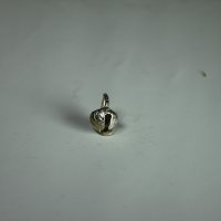 plus petit clochettes a croix des Indes 10 mm