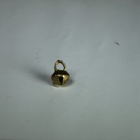 plus petit clochettes a croix des Indes 10 mm